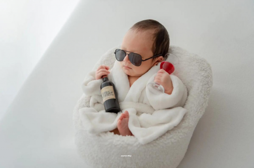 吐鲁番孕妇肚脐眼突出来 吐鲁番孕妇肚脐眼突出来